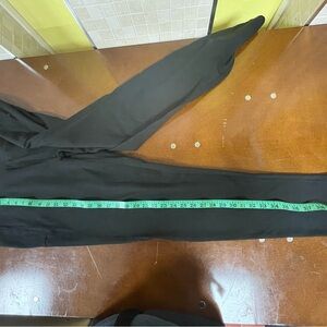 Active USA Classic Black Leggings